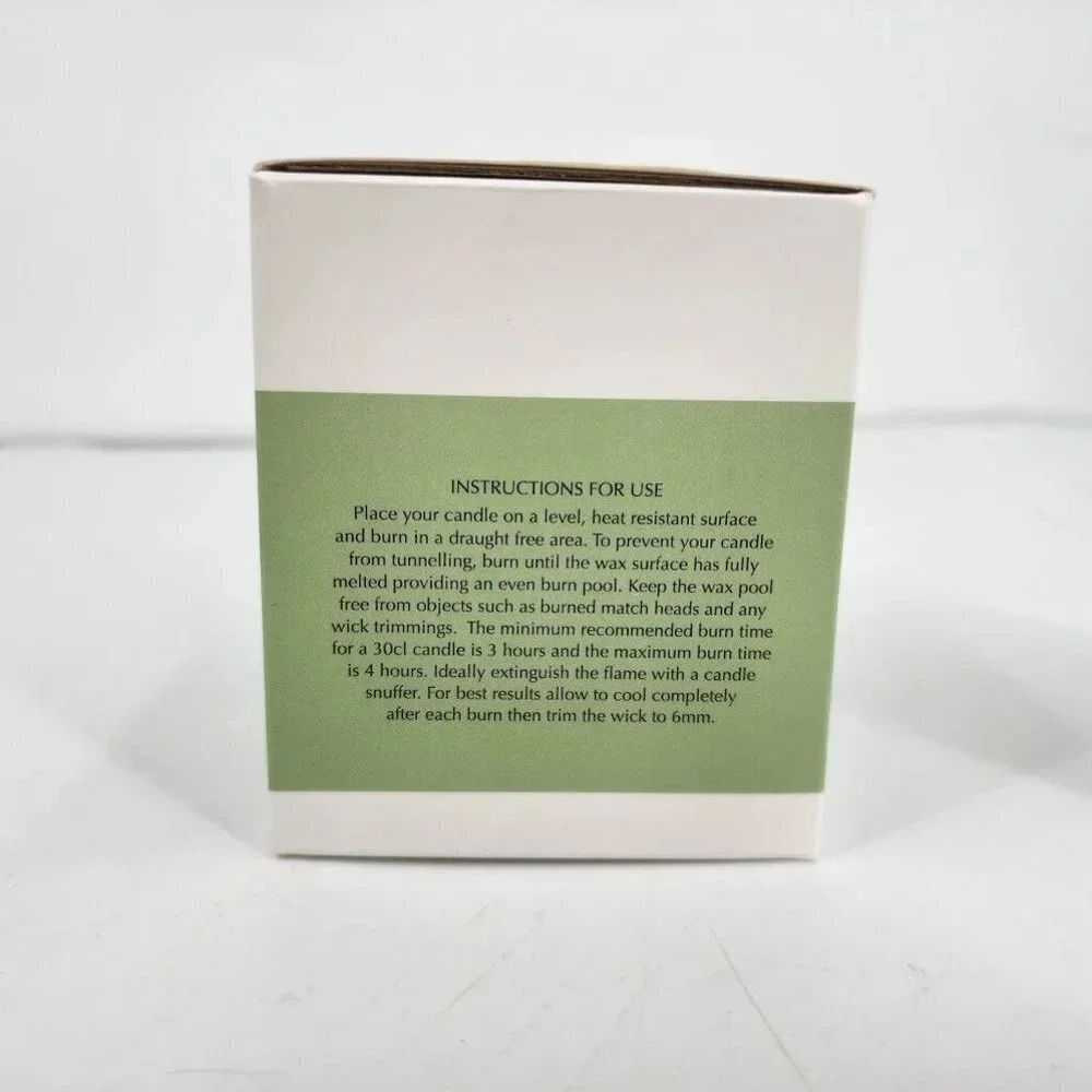 AromaWorks Lemongrass‎ & Bergamot Natural Fragrance 7.75 oz Essential Oil Candle